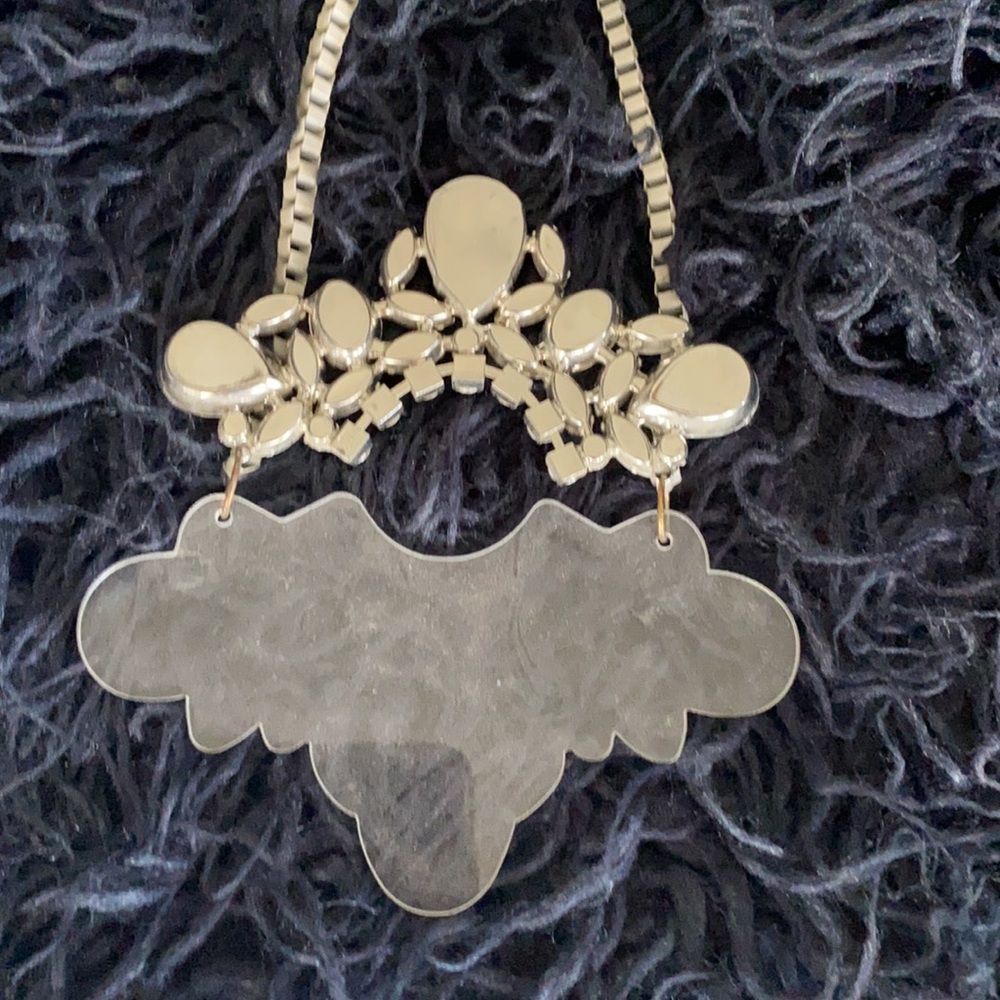 Fancy Rhinestone necklace - Picture 3 of 4